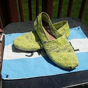 lime green crochet top Tom's